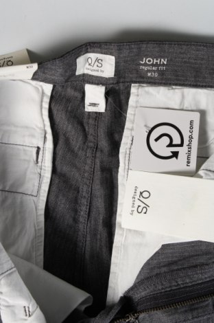 Ανδρικό κοντό παντελόνι Q/S by S.Oliver, Μέγεθος S, Χρώμα Γκρί, Τιμή 4,19 €