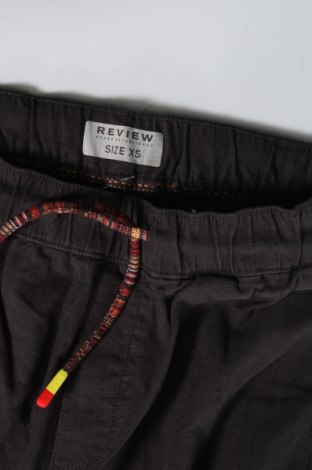 Мъжки къс панталон Review, Размер XS, Цвят Сив, Цена 16,24 лв.