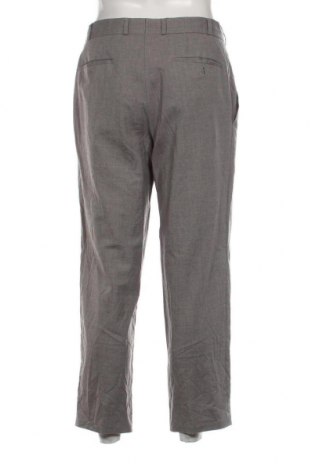 Herrenhose Brax, Größe M, Farbe Grau, Preis 4,99 €