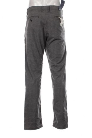 Мъжки панталон McNeal, Размер M, Цвят Сив, Цена 87,00 лв.