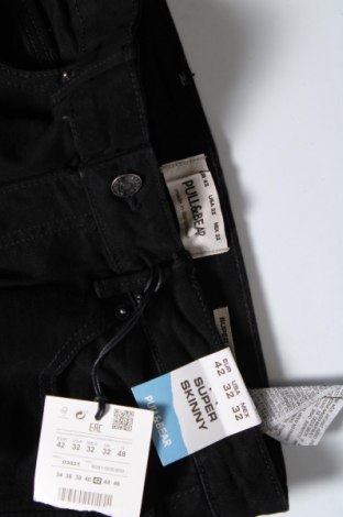 Мъжки панталон Pull&Bear, Размер M, Цвят Черен, Цена 20,70 лв.