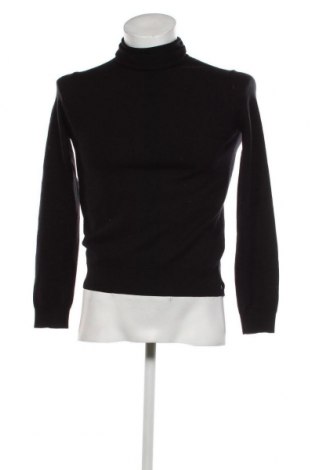 Мъжки пуловер Hugo Boss, Размер S, Цвят Черен, Цена 71,40 лв.