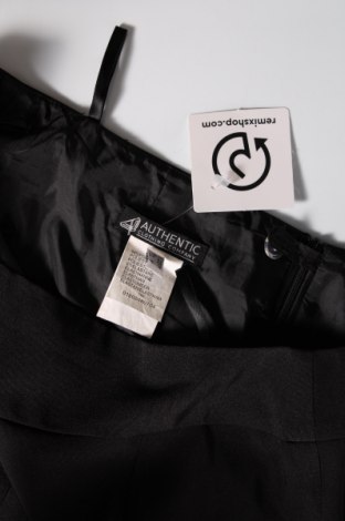 Пола Authentic Clothing Company, Размер M, Цвят Черен, Цена 5,22 лв.