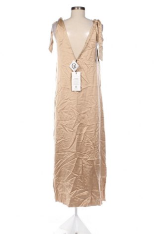 Φόρεμα Mykke Hofmann, Μέγεθος L, Χρώμα  Μπέζ, Τιμή 133,51 €