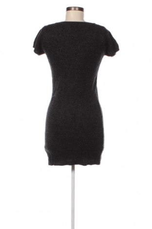 Kleid ONLY, Größe S, Farbe Grau, Preis 2,64 €