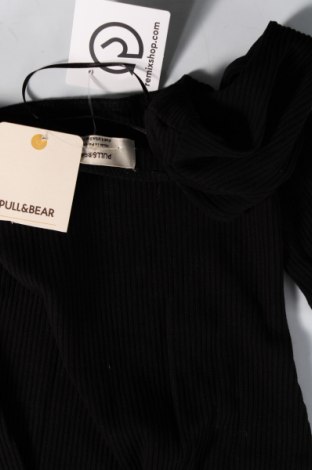 Šaty  Pull&Bear, Velikost S, Barva Černá, Cena  147,00 Kč