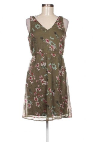 Kleid Vero Moda, Größe S, Farbe Mehrfarbig, Preis 7,80 €