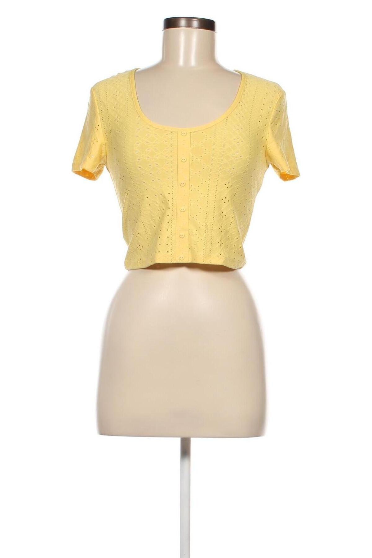 Дамска блуза ONLY, Размер M, Цвят Жълт, Цена 8,40 лв.