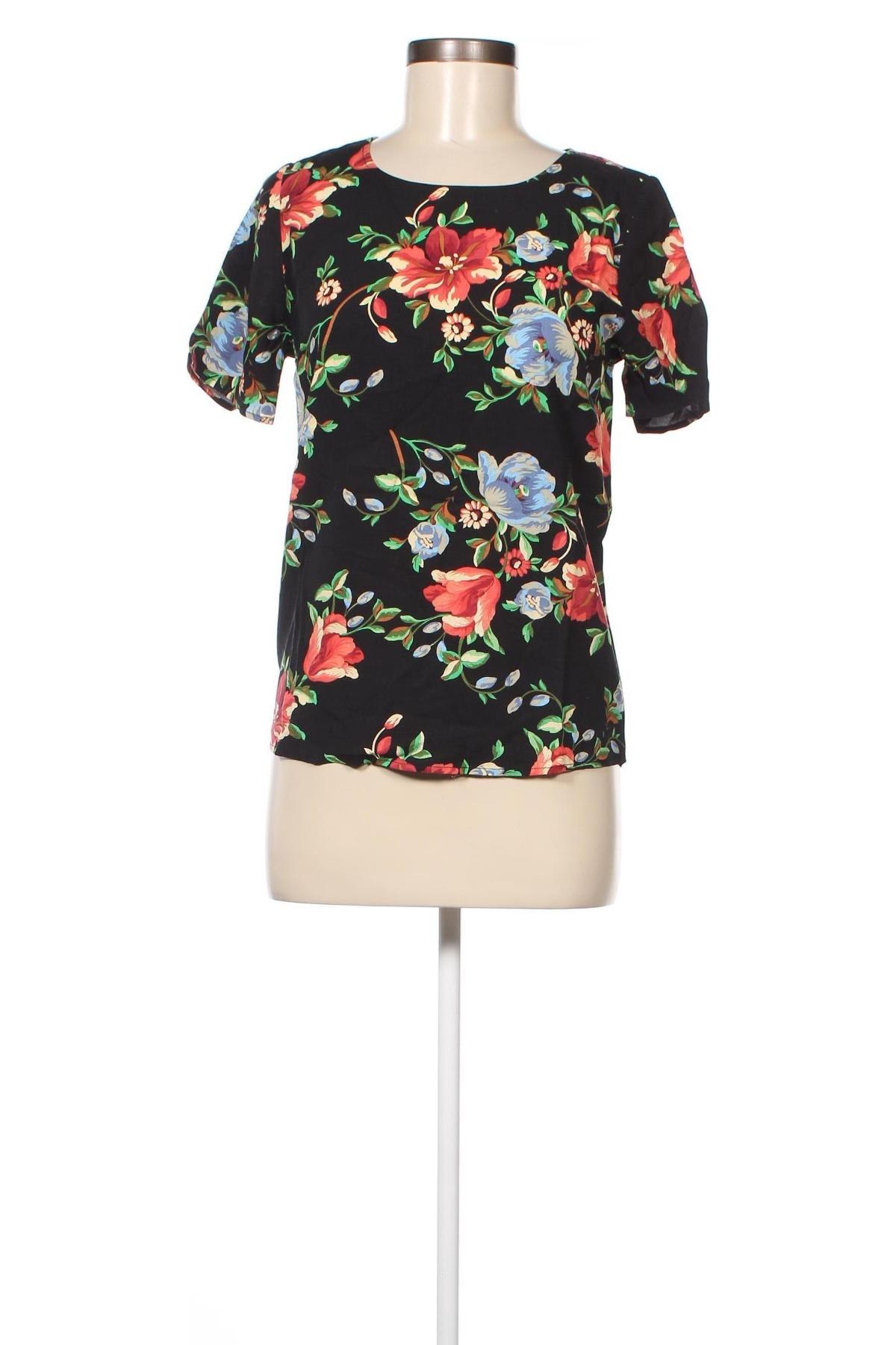 Damen Shirt VILA, Größe S, Farbe Schwarz, Preis 20,62 €