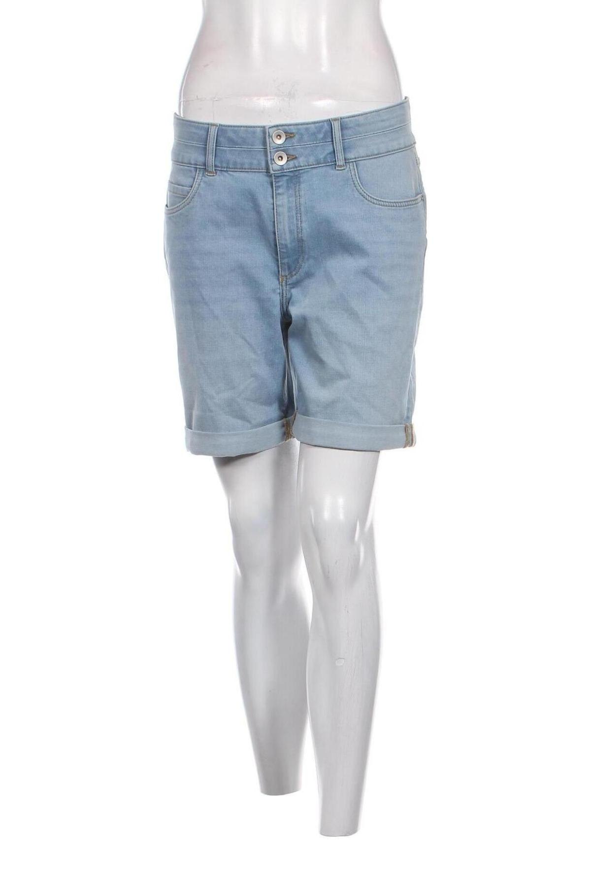 Дамски къс панталон Christian Berg, Размер S, Цвят Син, Цена 68,00 лв.