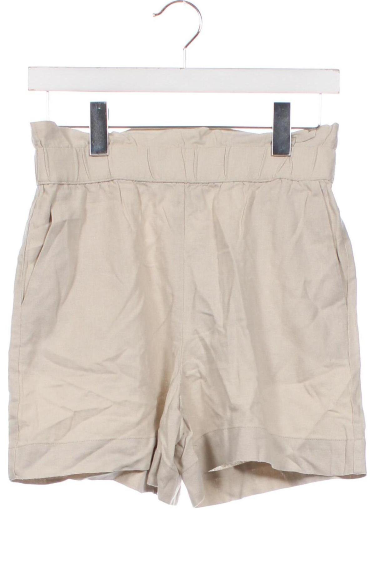Дамски къс панталон Vero Moda, Размер XS, Цвят Бежов, Цена 11,20 лв.