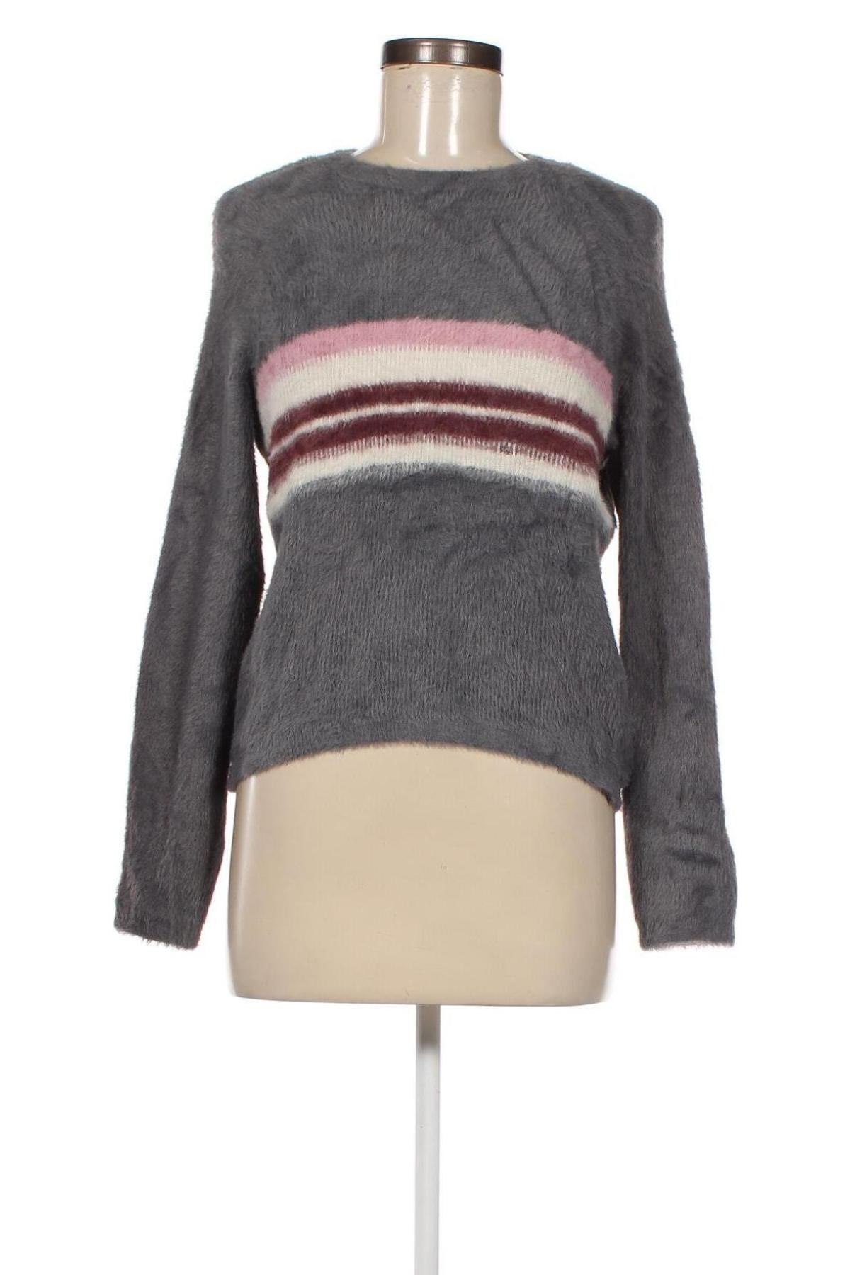 Γυναικείο πουλόβερ Pull&Bear, Μέγεθος S, Χρώμα Γκρί, Τιμή 2,51 €