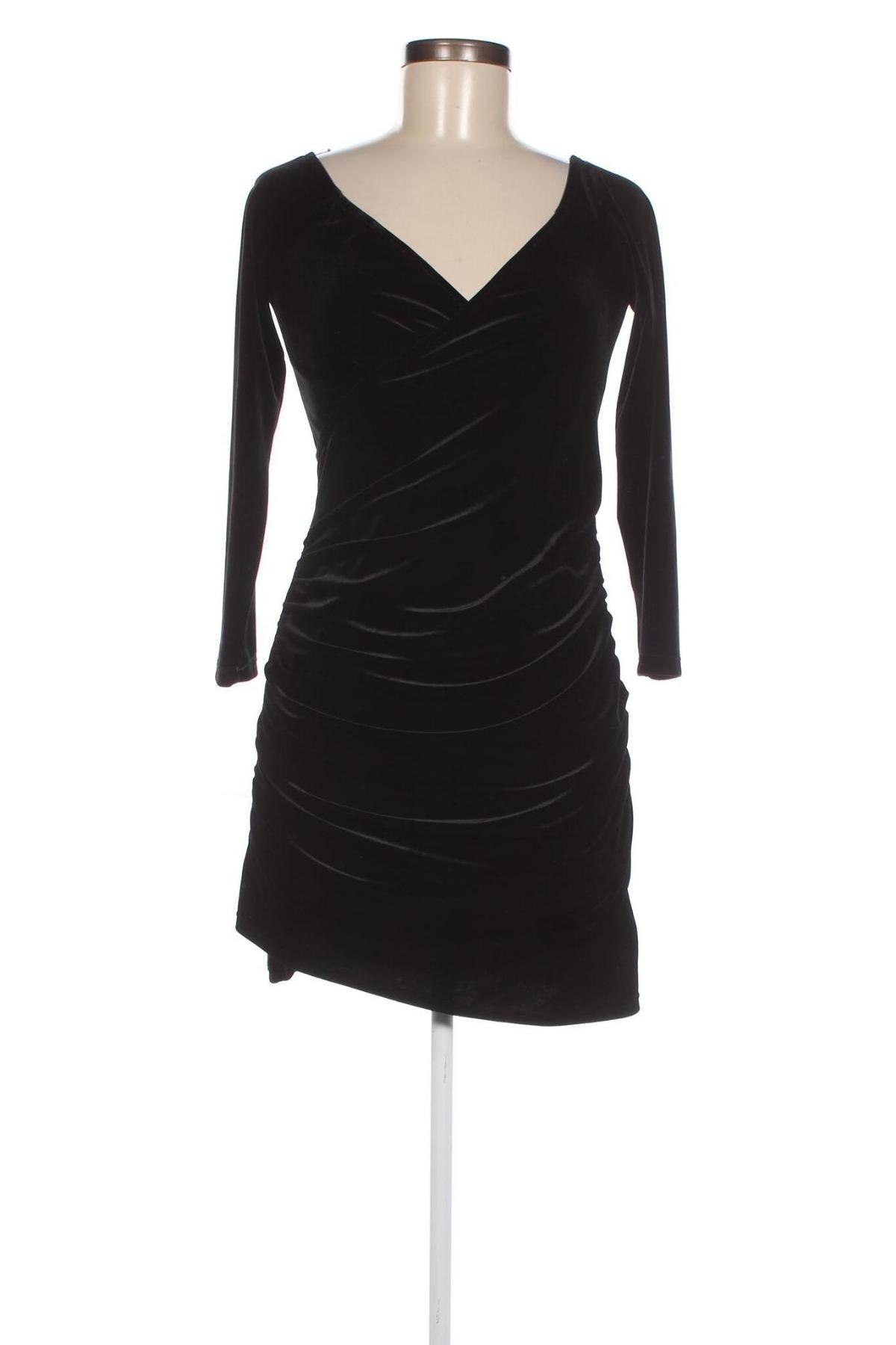 Rochie WYLDR, Mărime M, Culoare Negru, Preț 29,11 Lei