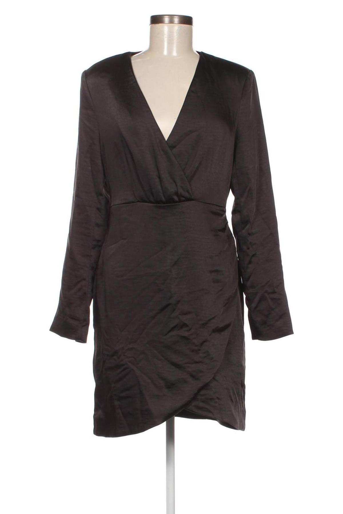 Kleid Y.A.S, Größe M, Farbe Schwarz, Preis 6,31 €