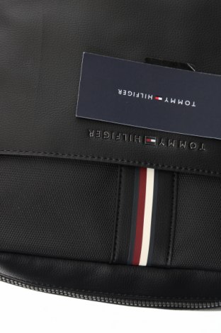 Geantă Tommy Hilfiger, Culoare Albastru, Preț 513,99 Lei