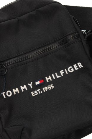 Tasche Tommy Hilfiger, Farbe Schwarz, Preis 72,99 €