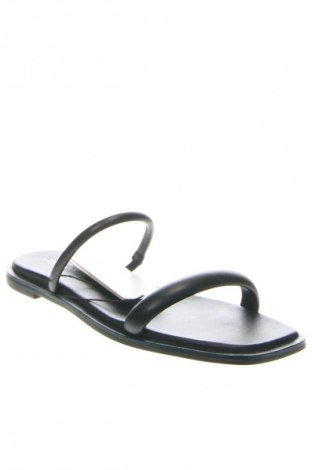 Pantolette Calvin Klein, Größe 38, Farbe Schwarz, Preis 187,99 €