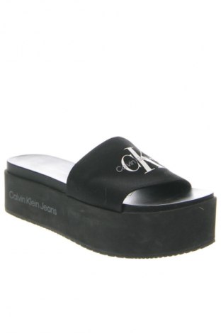 Papuci Calvin Klein Jeans, Mărime 38, Culoare Negru, Preț 544,99 Lei