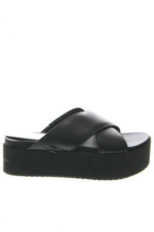 Papuci Calvin Klein Jeans, Mărime 38, Culoare Negru, Preț 569,99 Lei