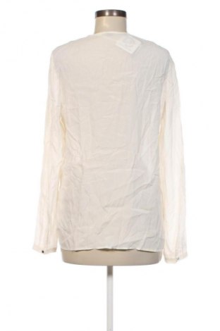 Damen Shirt Esprit, Größe M, Farbe Ecru, Preis 23,99 €