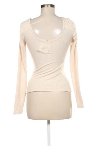 Damen Shirt NA-KD, Größe S, Farbe Ecru, Preis 8,99 €