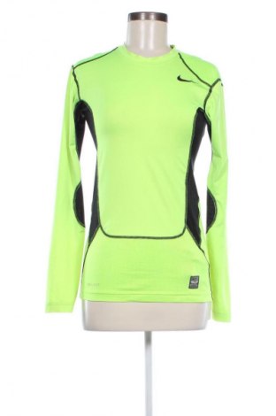 Damen Shirt Nike, Größe M, Farbe Grün, Preis 22,99 €