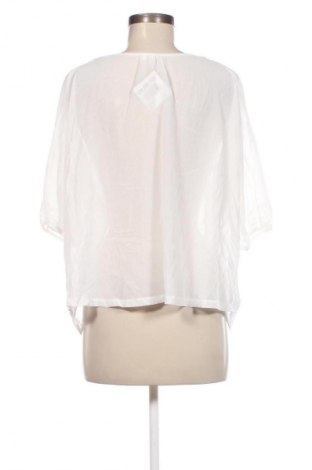 Damen Shirt Sadie, Größe M, Farbe Weiß, Preis 9,99 €