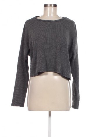 Damen Shirt Silent Theory, Größe M, Farbe Grau, Preis € 3,99