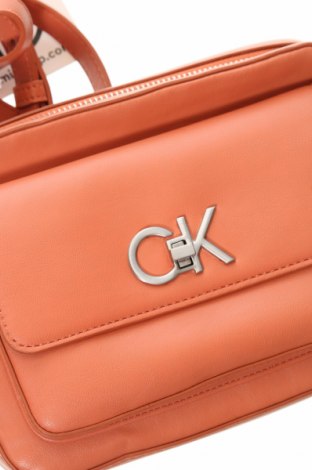 Damska torebka Calvin Klein, Kolor Pomarańczowy, Cena 551,99 zł