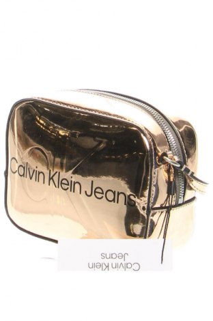 Γυναικεία τσάντα Calvin Klein Jeans, Χρώμα  Μπέζ, Τιμή 73,99 €