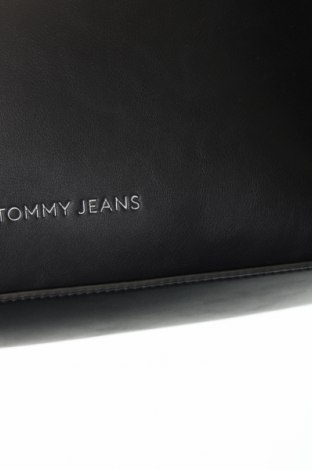 Geantă de femei Tommy Jeans, Culoare Negru, Preț 667,99 Lei