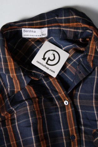 Дамска риза Bershka, Размер XS, Цвят Многоцветен, Цена 8,99 лв.