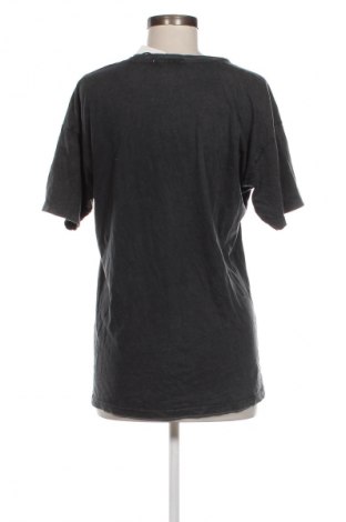 Γυναικείο t-shirt Pull&Bear, Μέγεθος S, Χρώμα Γκρί, Τιμή 4,99 €