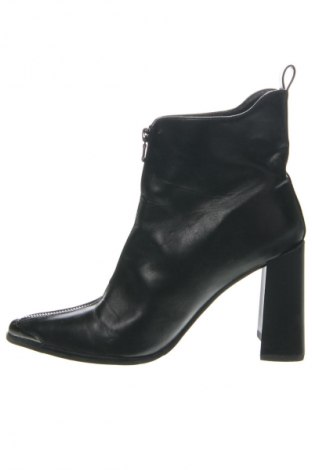 Botine de damă, Mărime 40, Culoare Negru, Preț 169,57 Lei