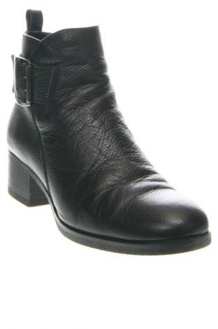 Botine de damă Clarks, Mărime 38, Culoare Negru, Preț 295,92 Lei