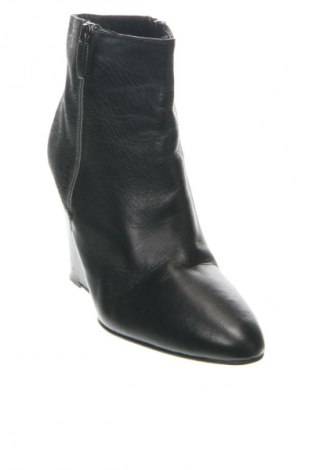 Botine de damă Mineli, Mărime 40, Culoare Negru, Preț 325,45 Lei