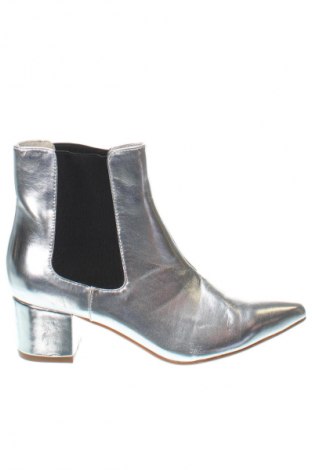 Damen Stiefeletten Truffle, Größe 38, Farbe Silber, Preis € 27,99