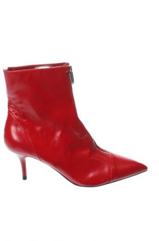 Damen Stiefeletten Zara, Größe 39, Farbe Rot, Preis € 33,49