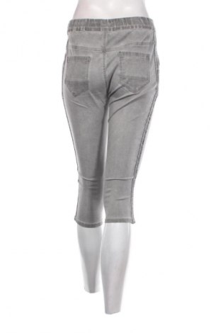 Damen Jeans, Größe S, Farbe Grau, Preis 10,49 €