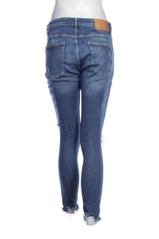 Damen Jeans Bershka, Größe M, Farbe Blau, Preis 10,49 €