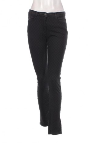 Damen Jeans Betty Barclay, Größe L, Farbe Grau, Preis € 7,99