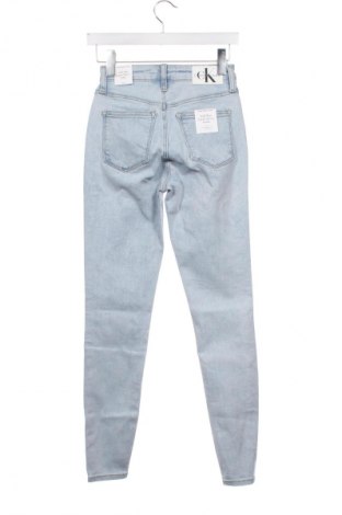 Dámske džínsy  Calvin Klein Jeans, Veľkosť XS, Farba Modrá, Cena  61,45 €