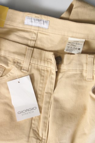 Damen Jeans Giorgio, Größe M, Farbe Beige, Preis € 11,99