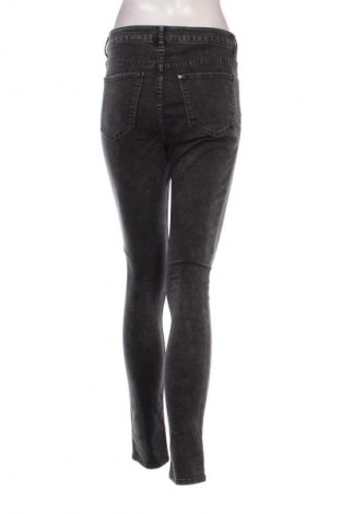 Blugi de femei H&M, Mărime M, Culoare Negru, Preț 38,99 Lei