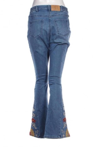 Damen Jeans Himmelblau by Lola Paltinger, Größe M, Farbe Blau, Preis 28,99 €