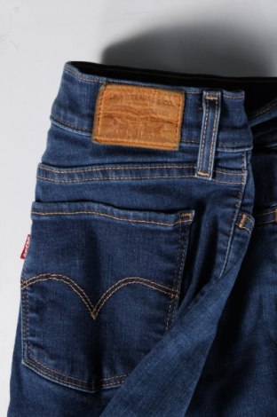 Damskie jeansy Levi's, Rozmiar M, Kolor Niebieski, Cena 172,41 zł