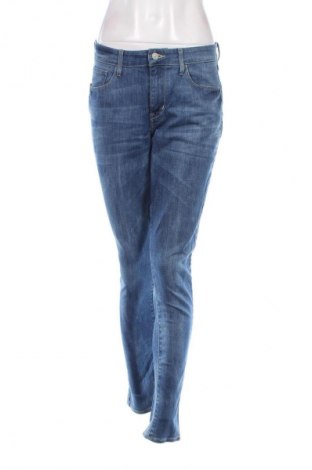 Dámske džínsy  Levi's, Veľkosť M, Farba Modrá, Cena  21,95 €