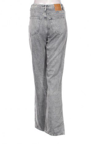 Damen Jeans Never Denim, Größe M, Farbe Grau, Preis 28,99 €