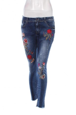 Damen Jeans Newplay, Größe L, Farbe Blau, Preis 10,49 €