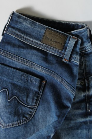 Dámské džíny  Pepe Jeans, Velikost M, Barva Modrá, Cena  679,00 Kč